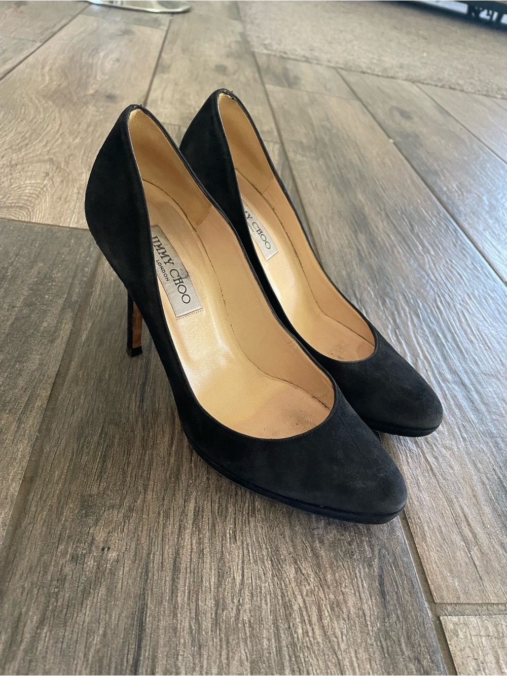 Jimmy Choo Black Suede Pointed-Toe Stiletto Pumps - Picture 1 of 16